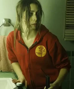 Made for Love S02 Cristin Milioti Red Hoodie